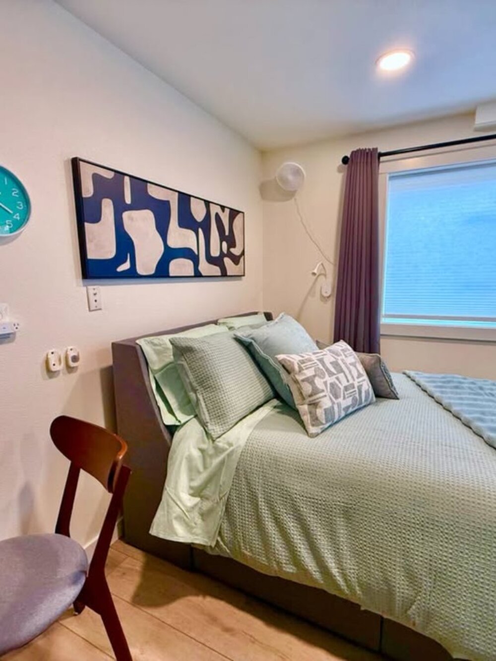 $1350 | 97202 [Lease\Rent] Studio 1 Bath Apartment - Picture 7 of 15